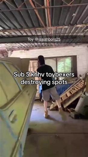 Exploring Urban Ruins: The Buzz of Urban Exploration