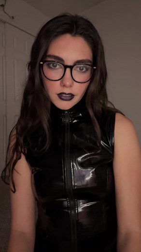 Angels Ivy🌿⛓️ (@angelsivy)’s videos with Welcome home Pink - thab 🍉