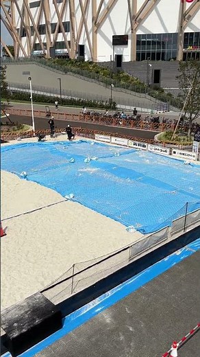 【ビーチバレー】名城公園IGアリーナ前「特設ビーチバレーボールコート」が出現！都会の公園に真っ白な砂｜2025年8月