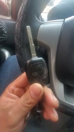 ford fiesta como programar un control de su carro