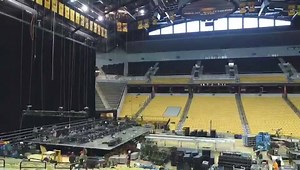 27K views · 1.4K reactions | Columbia, MO #DigYourRootsTour | Dustin Lynch | Facebook