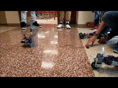 VEX Dragsters at John Marshall High School Engineering PLTW