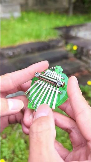 【400円】カプセルトイのカリンバでカノンを弾いてみた 楽譜→鈴蘭小道 8音カリンバ 最高の楽しみ方
