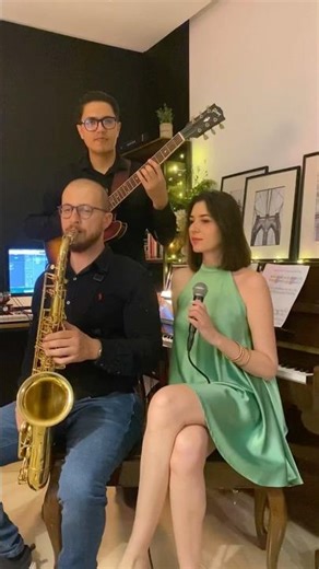 Aux Champs Élysées (cover)