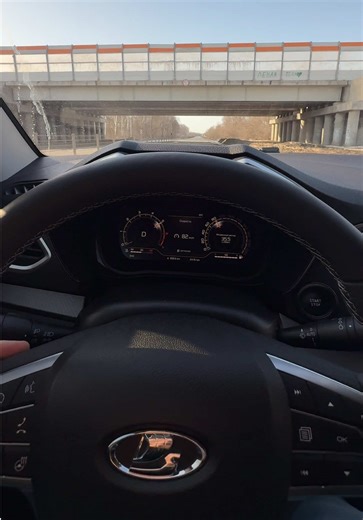 Lada Vesta Long vs Toyota Camry: D-class car review