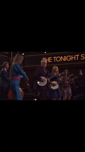 Here’s a lil clip of our Jimmy Fallon performance with Steve Martin and Alison Brown! Feat Sierra Hull on mando and Michael Daves on guitar | Bronwyn Keith-Hynes
