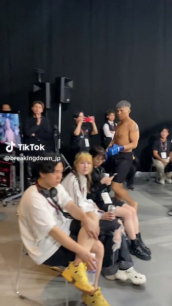 6/28(金) 19:00よりBreakingDown12.5 開始🥊 PPVチケット絶賛販売中🔥お求めはプロフィール欄URLから! (第1~2試合は朝倉未来YouTubeにて無料配信) 第7試合 間宮晃仁 vs 川島悠汰 #間宮晃仁 #川島悠汰 #breakingdown #breakingdown12_5 #ブレイキングダウン #ブレイキングダウン12_5 #朝倉未来 @とぅよいよ川島悠汰/Yuta Kawashima🍣🥊