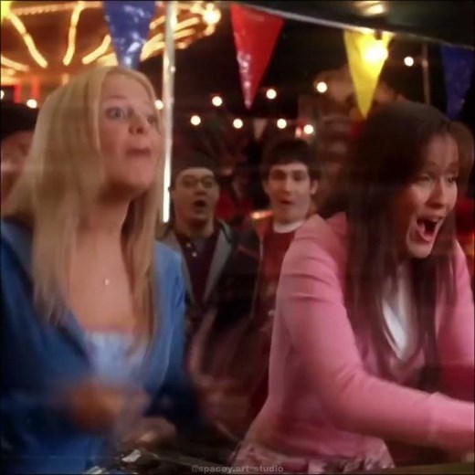 Ashlyn & Ashley Moments / Final Destination 3 (2006) #finaldestination3