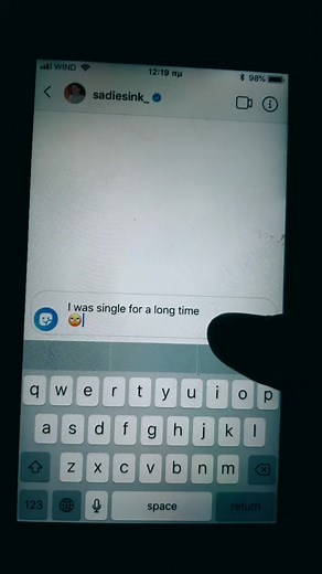 he is my boyfriend 😂 tag @sadie_sink and @noahcschnapp please? #fyp #4upage #4u #foryourpage