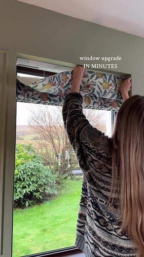 Quick Installation of No Drill Roman Blinds