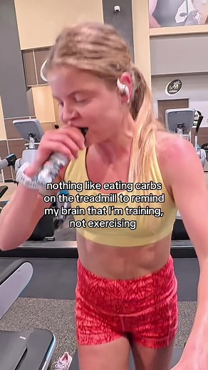 In a world of protein goals, some of us have a carbs/hour goal 👏👏 | tread mill