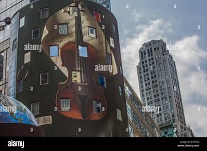 New York, US. 4th Aug, 2014. Digital billboards across New York's Times Square display 58 classic and contemporary works of American art, officially starting Art Everywhere US. From now through August 31st, as many as 50,000 digital static displays in all 50 states - billboards on city streets and rural highways, displays on bus shelters and subway platforms, diaramas in airports, video's in health clubs, trailers in movie theatres and more - will present the largest outdoor art show ever concei