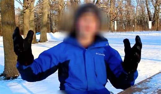 'Time traveler' from year 6000 makes chilling AI claim with photo from the future