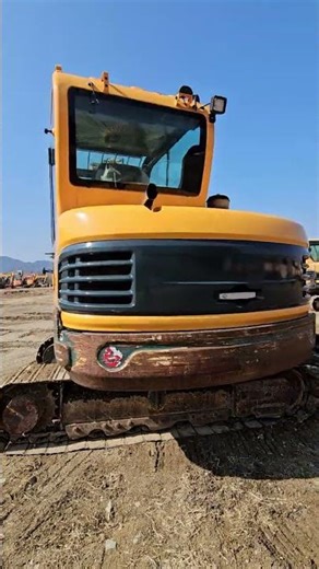 R55 / 2015년 / 1800만원 / 8858 / 9136시간 / 집게