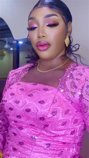 classeuse (@classeuse)’s videos with original sound - Claire Aminata Fofana