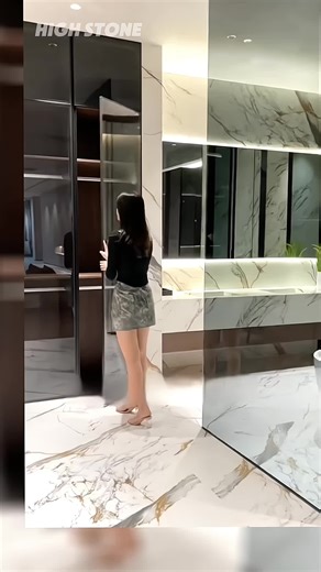 This is not pvc or marble, it's sintered stone. Can be pasted on any wall surface,non slip and durable,comes in large sizes reducing joints.It can be seamlessly connected offering a grander appearance than tiles and being more affordable than marble. #manufactory#factory#sinteredstone#bigslabs#largeformat#porcelain#decorate#decoration#ceramic#ceramictiles#Керамическаяплитка#Ремонт#Дизайнинтерьера#Diseñointerior#Azulejos#Decoración#decoração#telhacerâmica#decoração#designdeinteriores#Designintéri