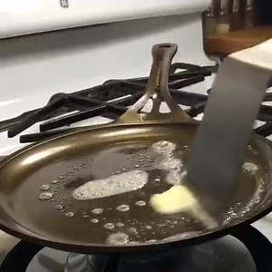 9K views · 95 reactions | Scrambled eggs on my Solidteknics Aus-Ion carbon steel griddle. You can't get any slicker than this! And, the handle never gets hot. They have a new Kickstarter right now for two new really cool Aus-Ion pans. --- Kickstarter: bit.ly/ausion3 --- Solidteknics: 100% Australian-made pans by food-loving engineer MJ Henry. | Jeffrey B. Rogers - The Culinary Fanatic | Facebook