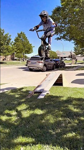 💥Small BMX Ramp=Big Air!! #bmx #minibmx #shorts