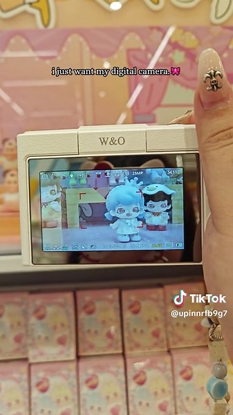 I love this 🥹🥹❤️#camera #digitalcamera #summersale2025 #fyp #y2k #tiktokcamera #girlthings #dealforyoudays #camerarecommendation #nostalgia #fypage #flashsale #digicam #summer #tiktokmademebuyit #4kcamera #viral #tiktokshopsummerturnup