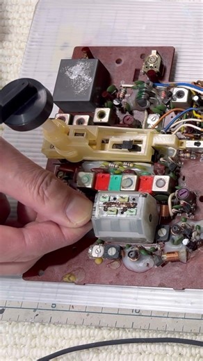 SONY ICF-5900 Repairing Received FM condition ソニー ICF-5900オーバーホール FM受信状況