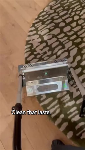 High-traffic rugs break down fast in offices and shared spaces. Professional cleaning helps them look better and last longer. Commercial rug cleaning by Bright Space Cleaning NYC. #CommercialCleaning #RugCleaning #NYCOffices #FacilityManagement #CleaningTok