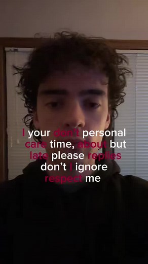 Solus (@solus1015)’s video of how to make santa to text someone