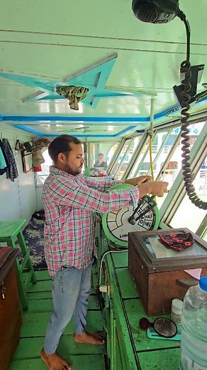 1.1M views · 5.3K reactions | ইঞ্জিন রুমে সংকেত দিয়ে মাস্টার হুইল গুড়িয়ে দিলো। . . . #launch #video #reels #foryouシ #viralreelsシ #river #original #ship #cruise #facebookviral | Clickrpoint | Facebook