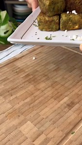 259K views · 146 reactions | 省 Kairi Thecha Paneer is just BOMB.COM !!! Spicy but lip smacking. SOO SOO GOOD, you will not be able to stop eating it if you love spicy food #KairiThecha #ThechaPaneer #Thecha #Paneer #HighProtein #ProteinRecipes #Protein | Neha Deepak Shah | Facebook