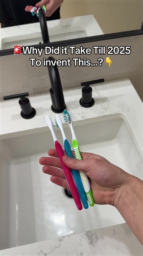 This is the future of Toothbrushes‼️ #toothbrush #hygiene #whiteteeth #autobrush #smarttoothbrush