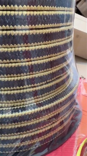 graphite PTFE packing with kevlar fiber corners , factory workshop