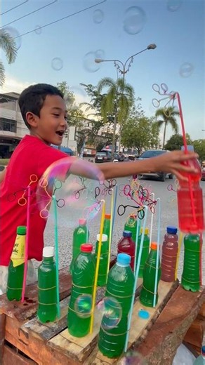 Harun beli gelembung sabun botol besar