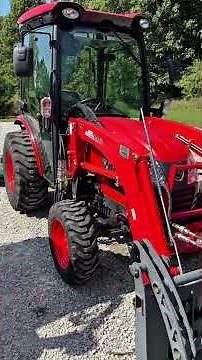 What Is A 3rd Function On Tractors? Why Do You Want One? #tractor #farming #grapple #hydraulic