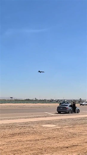 F18 US Navy Blue Angel Long Final Approach