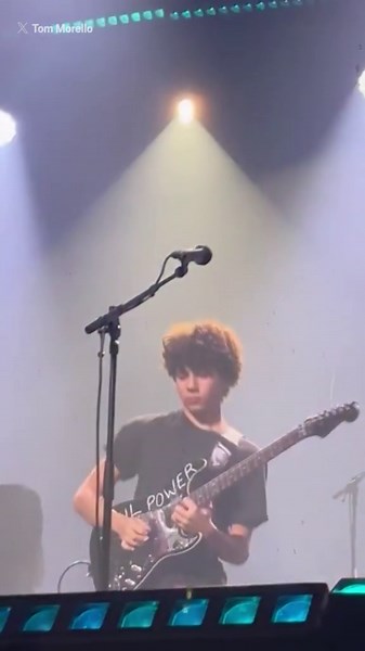 Tom Morello shares video of son, 14, absolutely shredding unbelievable solo on guitar