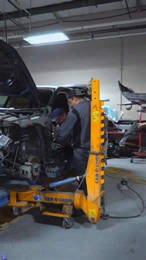 🔧🚗 Full transformation in progress at Rudolph Body & Paint! We’ll make it look and drive like NEW again — safe, strong & showroom-ready ✨🙌 ☎️ (915) 351-7388 📍5415 S Desert Blvd, El Paso, TX 79932 #rudolphbodyshop #elpaso #elpasotx #elpasoproud #elpasolocal | Rudolph Body and Paint