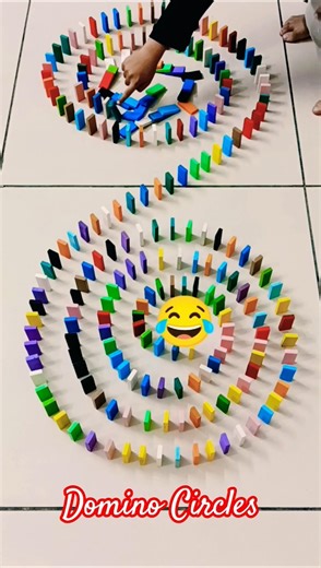 Can These Domino Circles Fall Perfectly? Watch! 😍 #shorts #domino #chainreaction