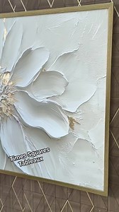 191K views · 643 reactions | Tableau imprimer sur toile 100% cotton + application feuille d'or (sur la demande d' un client) | Times Squares Tableaux | Facebook