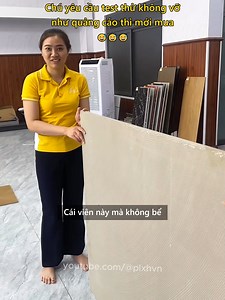 Gạch ốp lát thử độ bền chống vỡ