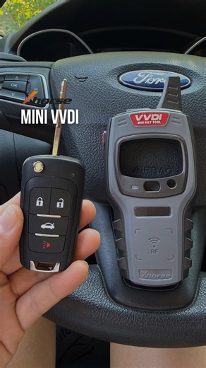 JDM • EQUIPOS DE INYECCIÓN on Instagram: "XHORSE VVDI MINI KEY TOOL Herramienta profesional para clonación de transponders y generación de mandos automotrices y de garaje desde smartphone o tablet (Android / iOS). Soporta los transponders más utilizados del mercado, generación de mandos para múltiples marcas y funciones avanzadas como prueba de frecuencia y desbloqueo de controles. Incluye Xhorse Renew Cable para renovar y desbloquear mandos, ideal para cerrajería automotriz y reducción de stock