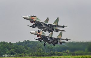 Vietnam Air Force completes air-to-ground drills with excellence