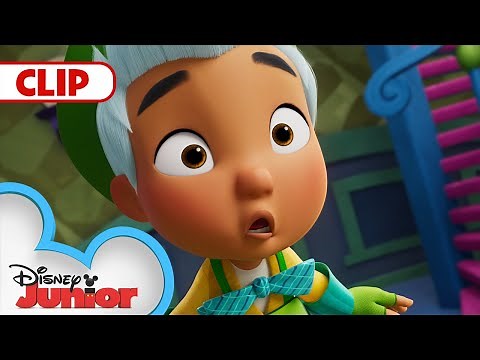 Hattie's Inside-Out Cake | Alice's Wonderland Bakery | ‪@disneyjr‬