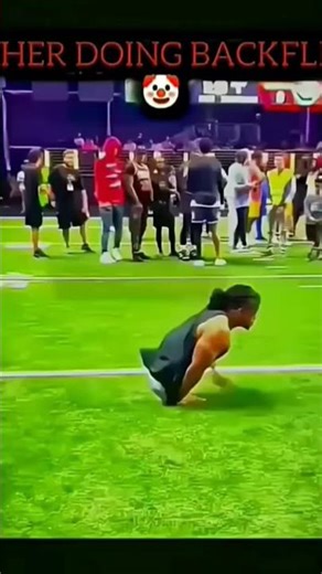other doing backflip vs this one ☠️😱#backflip