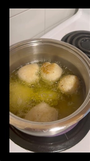 Best fried doughnuts. #homecuisine #asmr #food #recipe #cooking