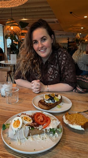 ANNEBEL PLOEG | NEW HOTSPOT! Afgelopen zaterdag ging @pom_buiten voor het eerst open. Wat een leuke plek is dit! De onderneemster is zo enthousiast en... | Instagram