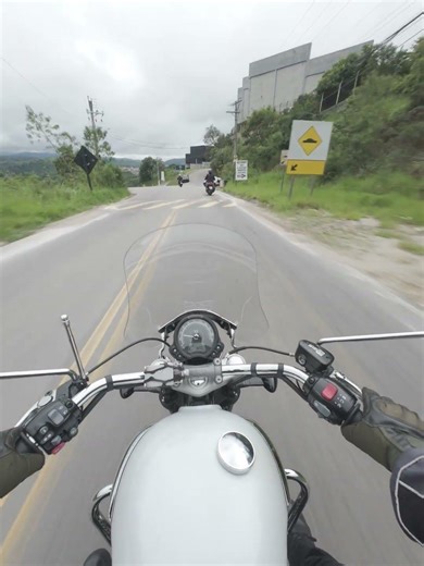 Triumph Boneville Speedmaster 1200 sound [RAW Onboard]