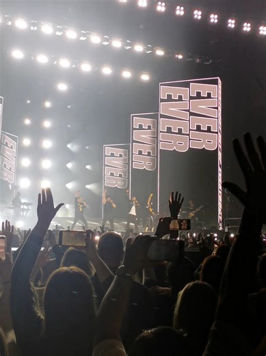 Everybody Get Up - Five The Keep On Movin Tour 2025 #fyp #five #keeponmovintour #2025