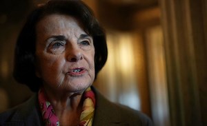 Sen. Feinstein Criticized for 'Disrespect' When Meeting Kids Who Support Green New Deal