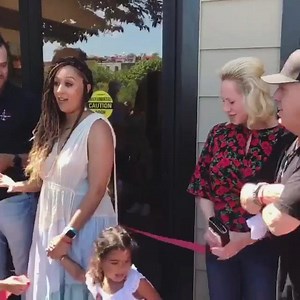 384K views · 6.6K reactions | This was the opening of Housley Napa Valley, when I got the chance to thank my amazing and talented interior designer (and friend) Alexis Fields for bringing me and Adam Housley’s vision to life! Thank you for making #HousleyNapa feel like home. Fun fact: Alexis was on #sistersister years ago #napa #napavalley #winery | Tamera Mowry | Facebook