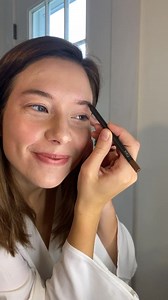 We’re OBSSESSED with our organic brow pencil! Want to know our secret ingredient??? 狼 Castor Oil! What does Castor Oil do? It promotes healthy hair growth allowing your brows to be rejuvenated and replenished each time you wear our brow pencil. Makeup becomes skincare ⭐️ | Au Naturale Cosmetics | Facebook