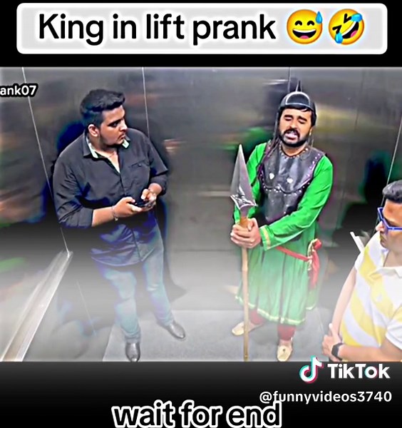 King in Lift Prank - A Hilarious Comedy Moment